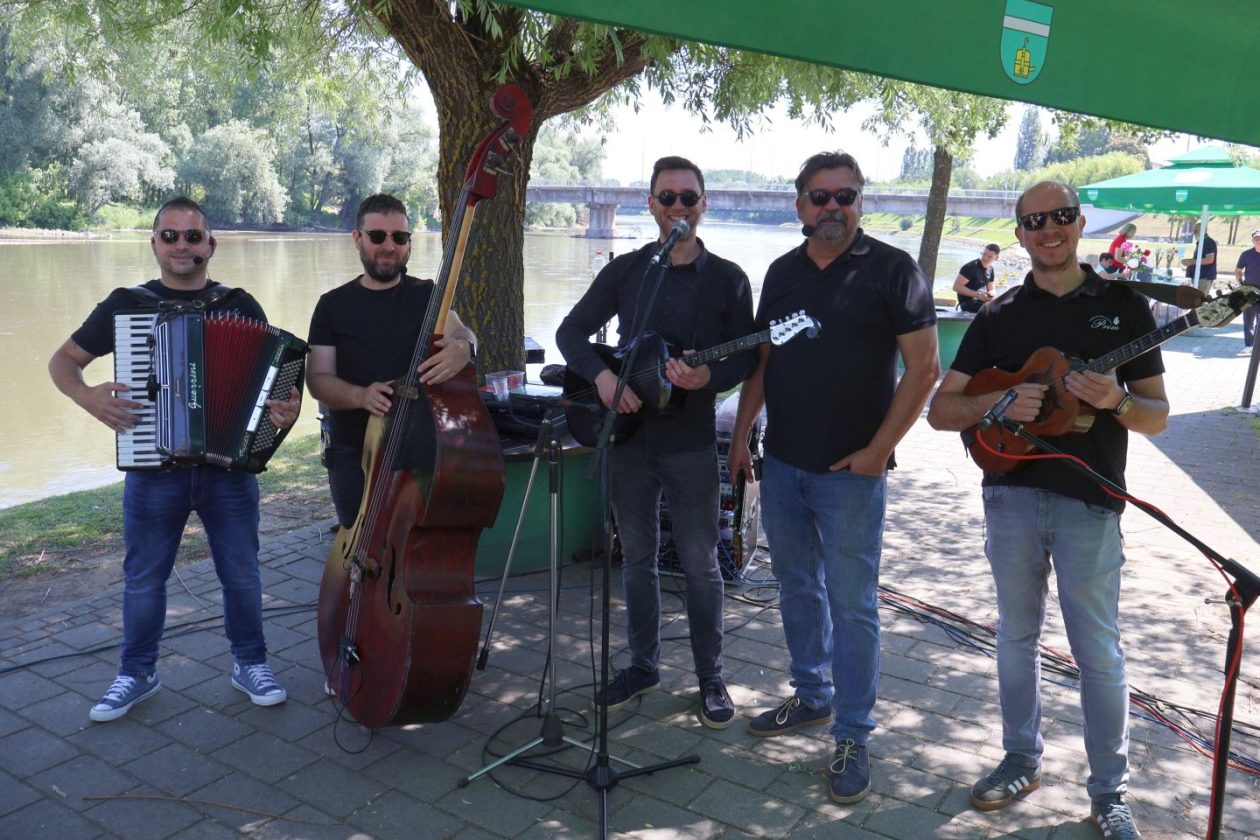 „Što smo, kaj smo i kak kuhamo“, (28)