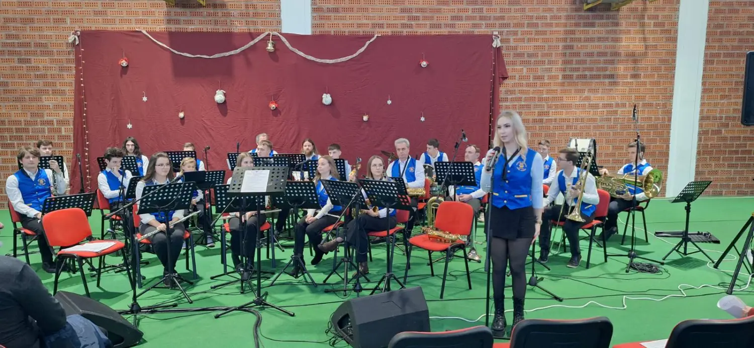 0-02-05-2f204ddfd3479fc651611042c8da66d1401a03905ebfe562115cdc628c9d543f_31ae292f2de64ff8 0-02-05-2f204ddfd3479fc651611042c8da66d1401a03905ebfe562115cdc628c9d543f_31ae292f2de64ff8