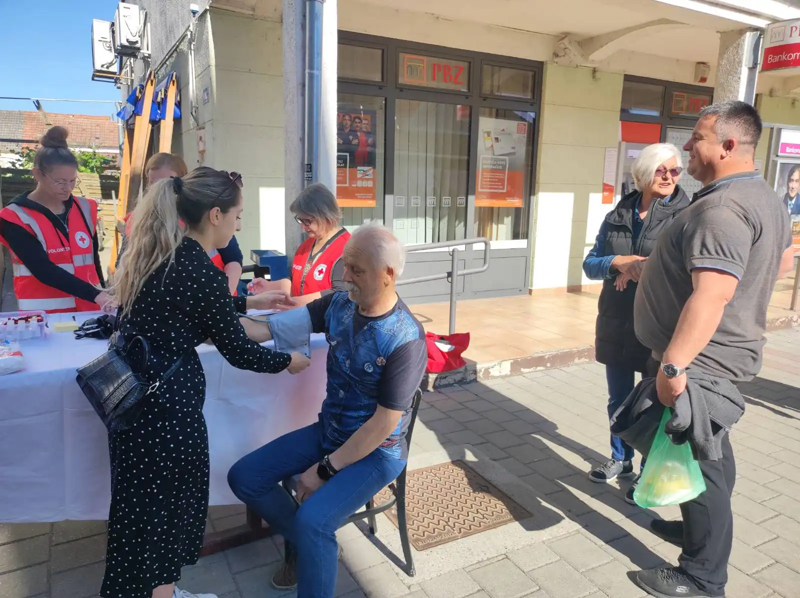 prelog, crveni križ prelog, crveni križ