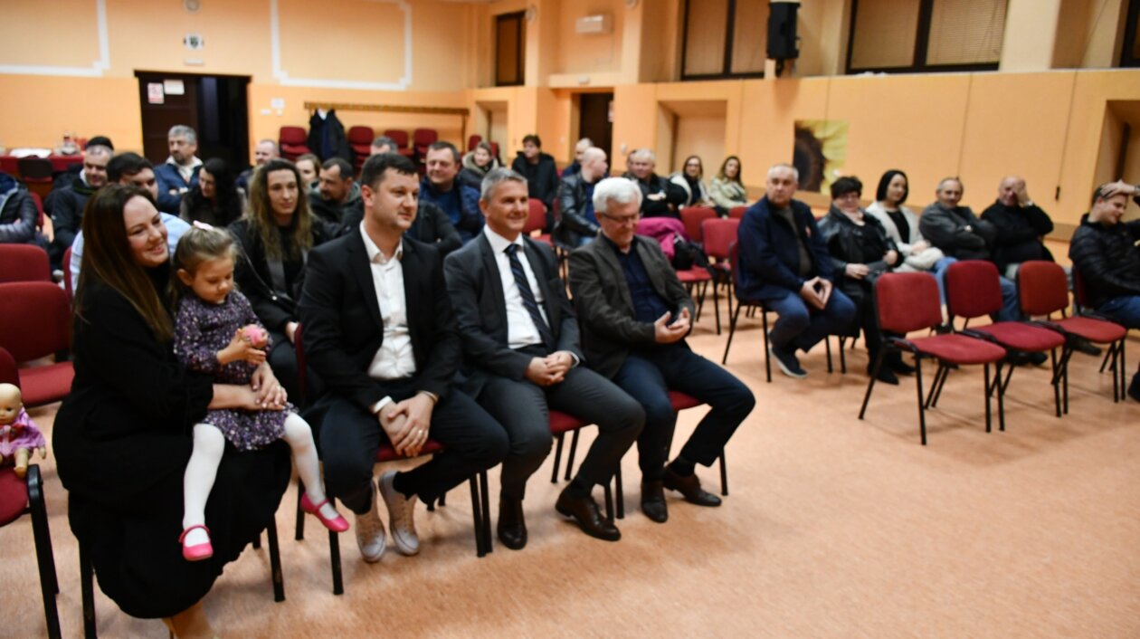 0-02-05-b46Petar Janušić (HNS) kandidat za načelnika Općine Belica (14)4d093d42d3b44f4411ccb1f3b5f0d7fd6c9edbf3a0dd7b1d9cce8d16f25aa_2d434954d9c1e6e8