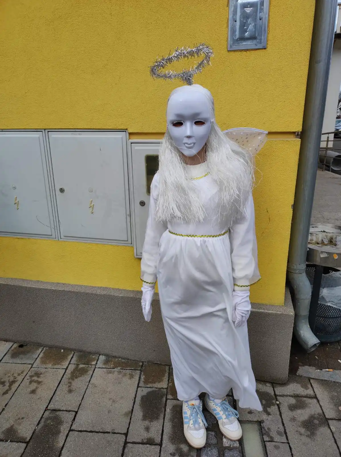 0-02-05-f493ff6a2b131ef9cbd3e9b7ad861436cfb054bfc0676cea3a4cc7954bfc6f6f_121ee3d7d084652e