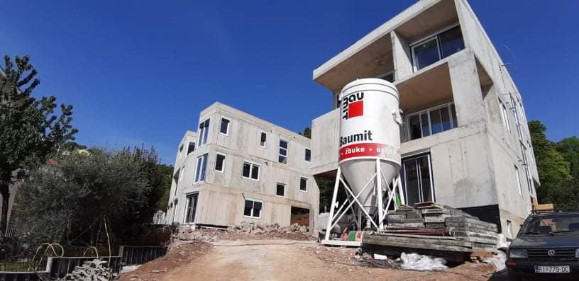 Image 5592139 (auto)