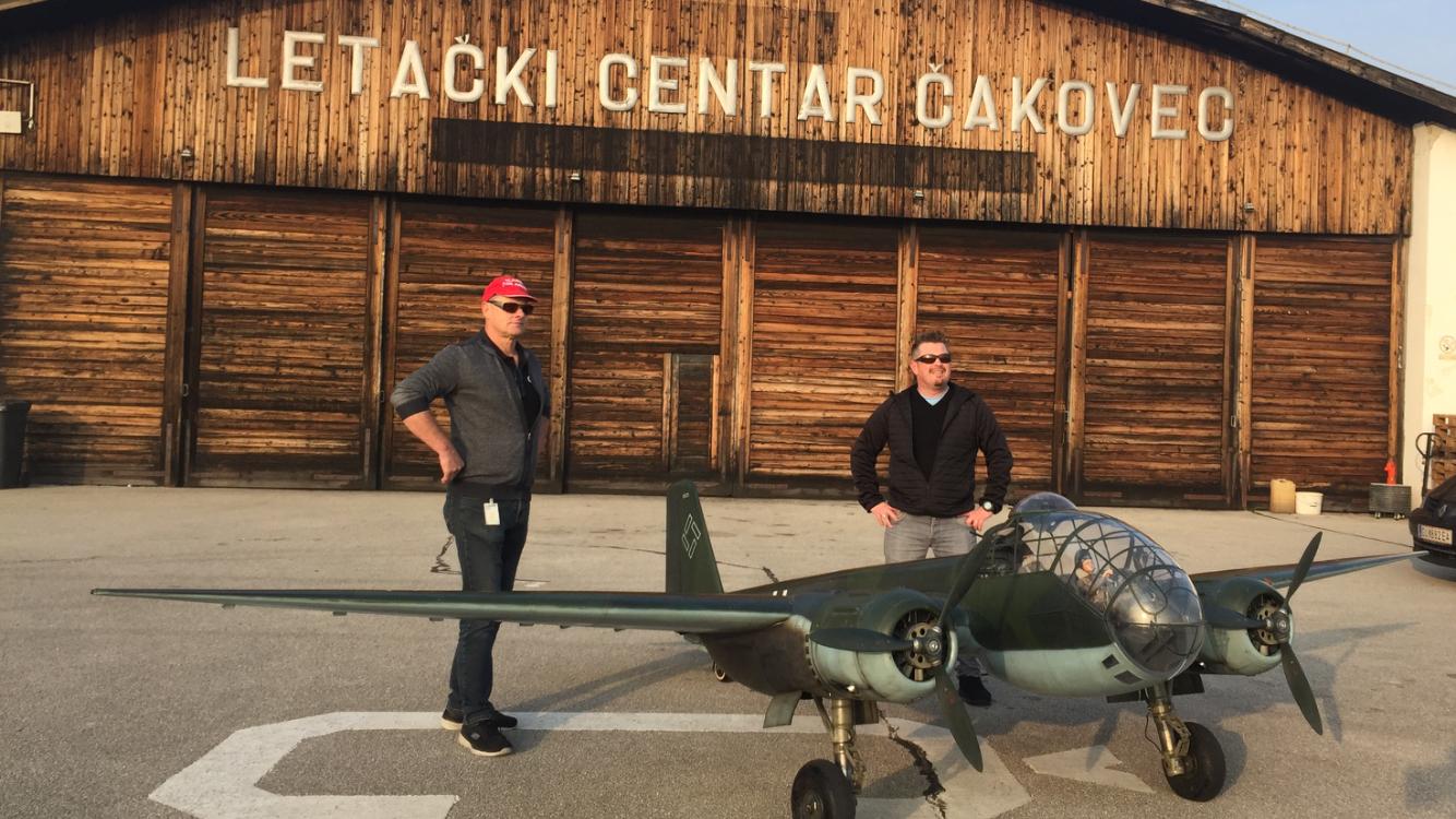 Njemački bombarder iz Drugog svjetskog rata na nebu iznad Čakovca