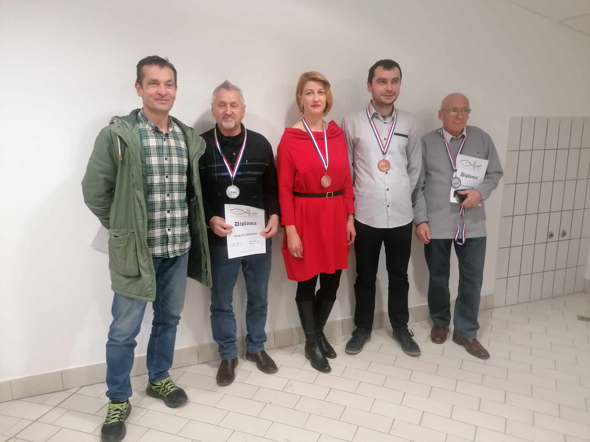 Image 5923387 (auto) Image 5923387 (auto)