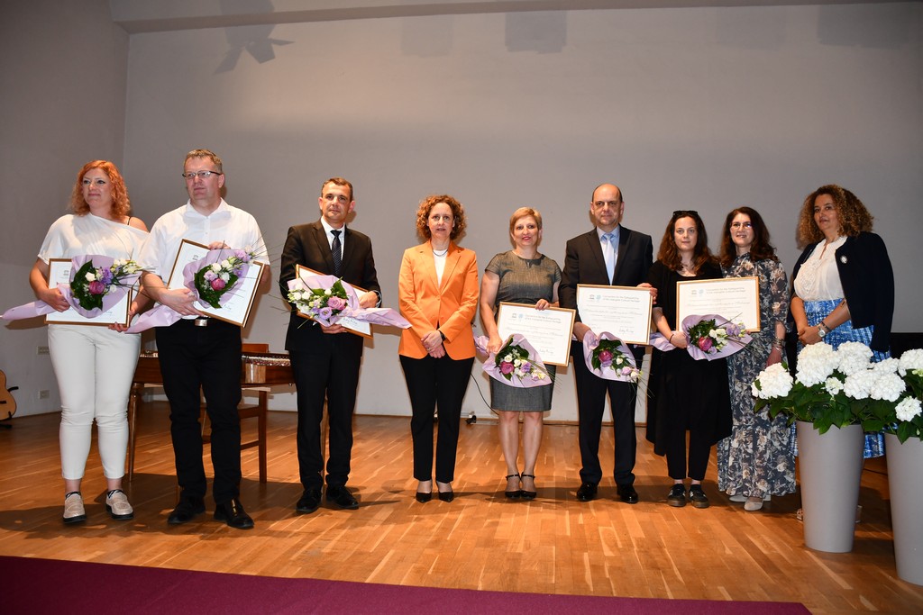 SVEČANA DODJELA Ministrica Nina Obuljen Koržinek uručila UNESCO-ove povelje za međimursku popevku