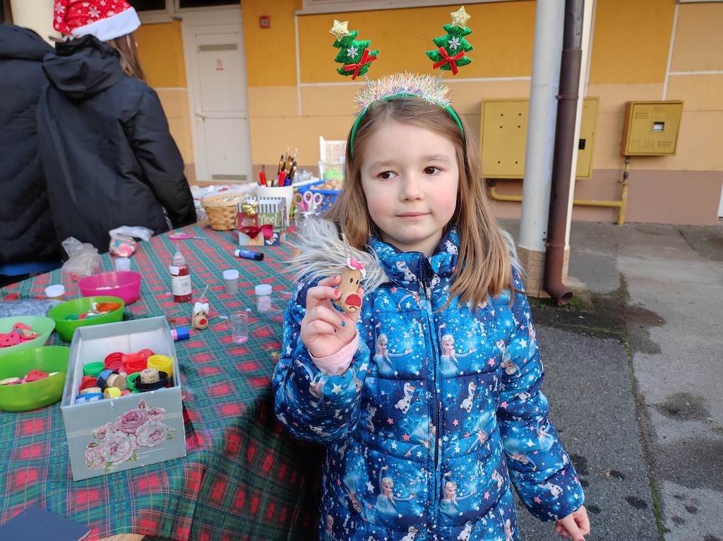 Prvi Božićni sajam u Pribislavcu naišao na odličan odaziv