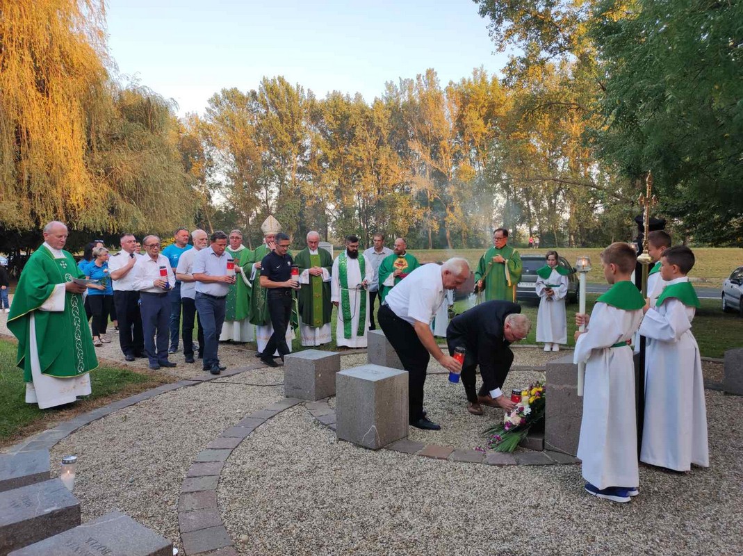 VIDEO I FOTO Danas se Prelog prisjeća velike tragedije u kojoj je rijeka Drava oduzela 14 života