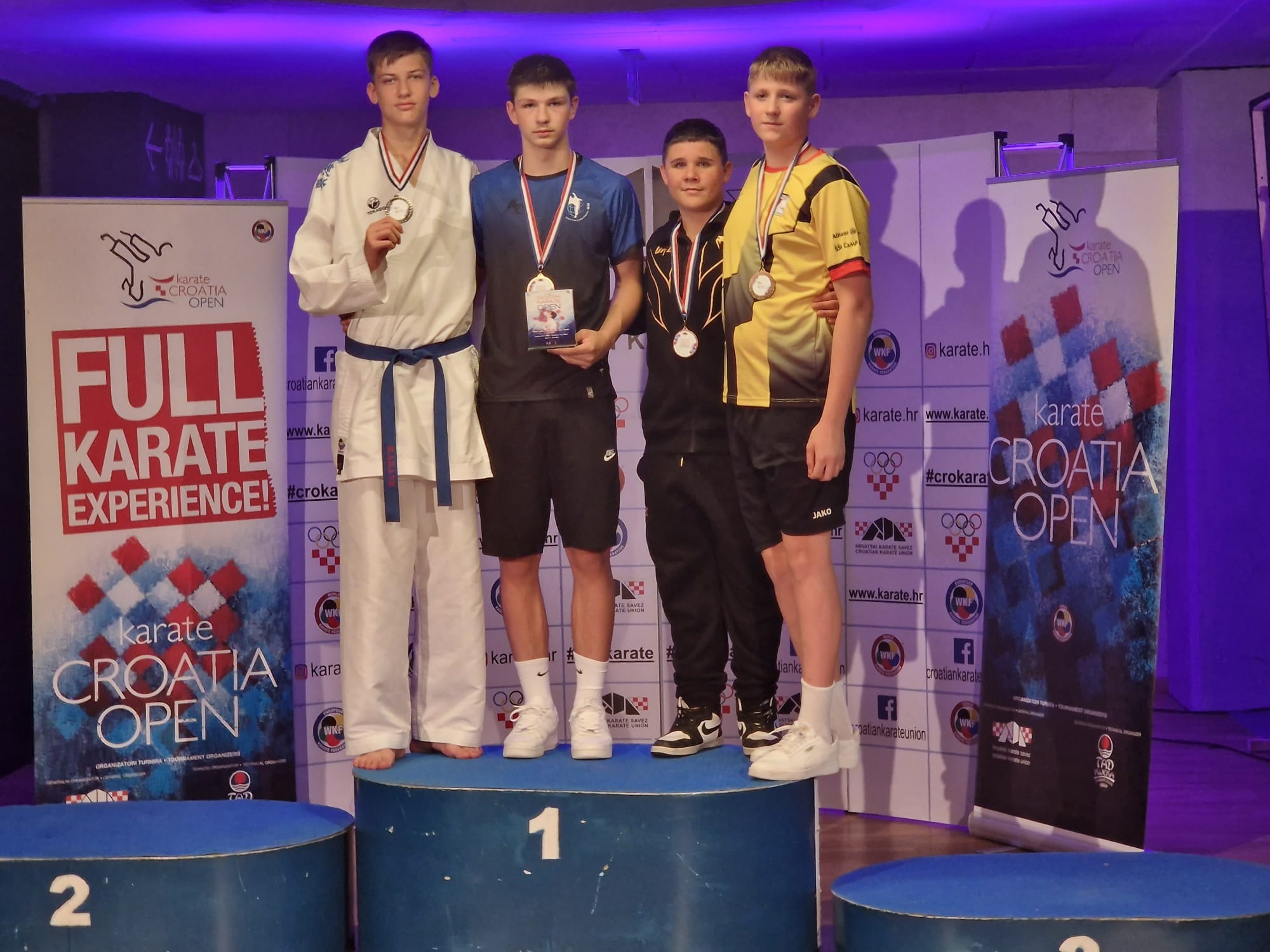 KARATE KLUB GLOBUS Na ‘Croatia openu’ u Rijeci osvojili 3 zlata i 6 bronci