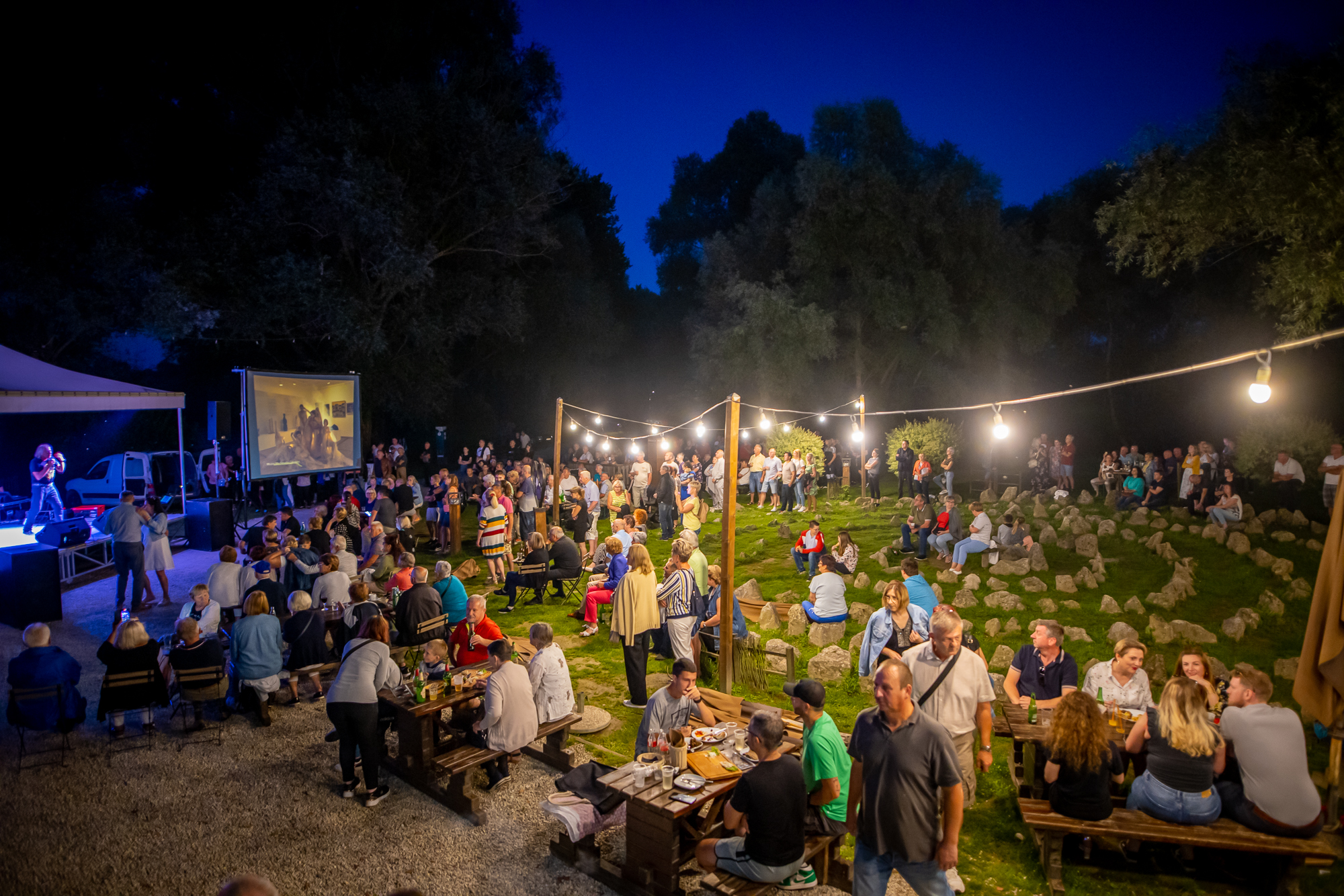PREKRASNA VEČER Koncert Džo Maračić Makija i premijera spota Ansambla Pučpuljike PREKRASNA VEČER Koncert Džo Maračić Makija i premijera spota Ansambla Pučpuljike