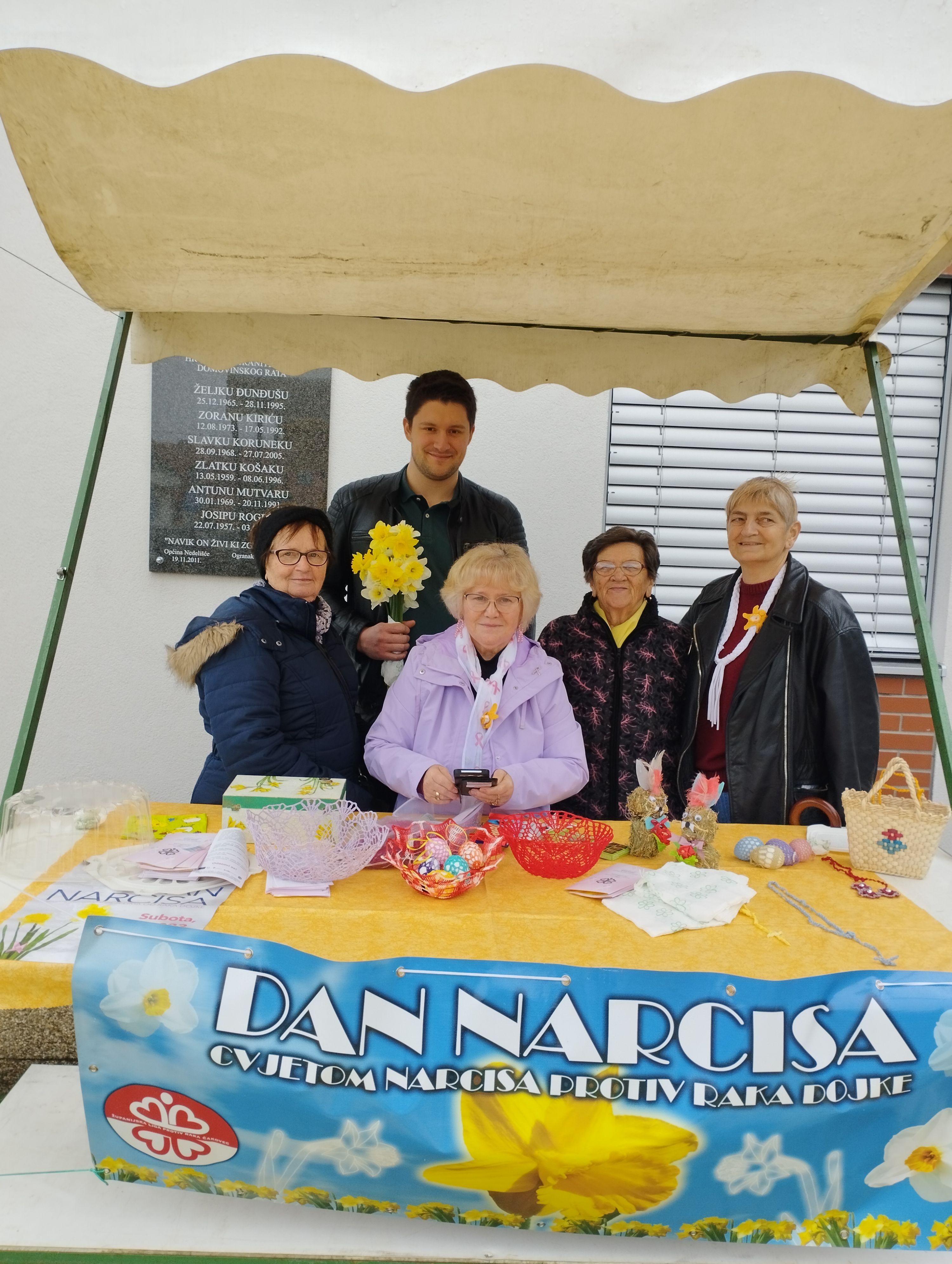DAN NARCISA Akciju u Nedelišću unatoč lošem vremenu podržali brojni mještani