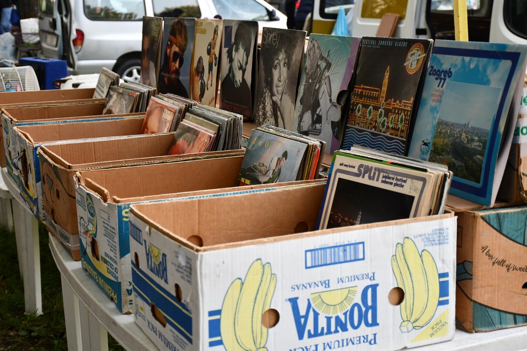 FOTO S dolaskom hladnijih dana povećan interes za kupnju drva za ogrjev