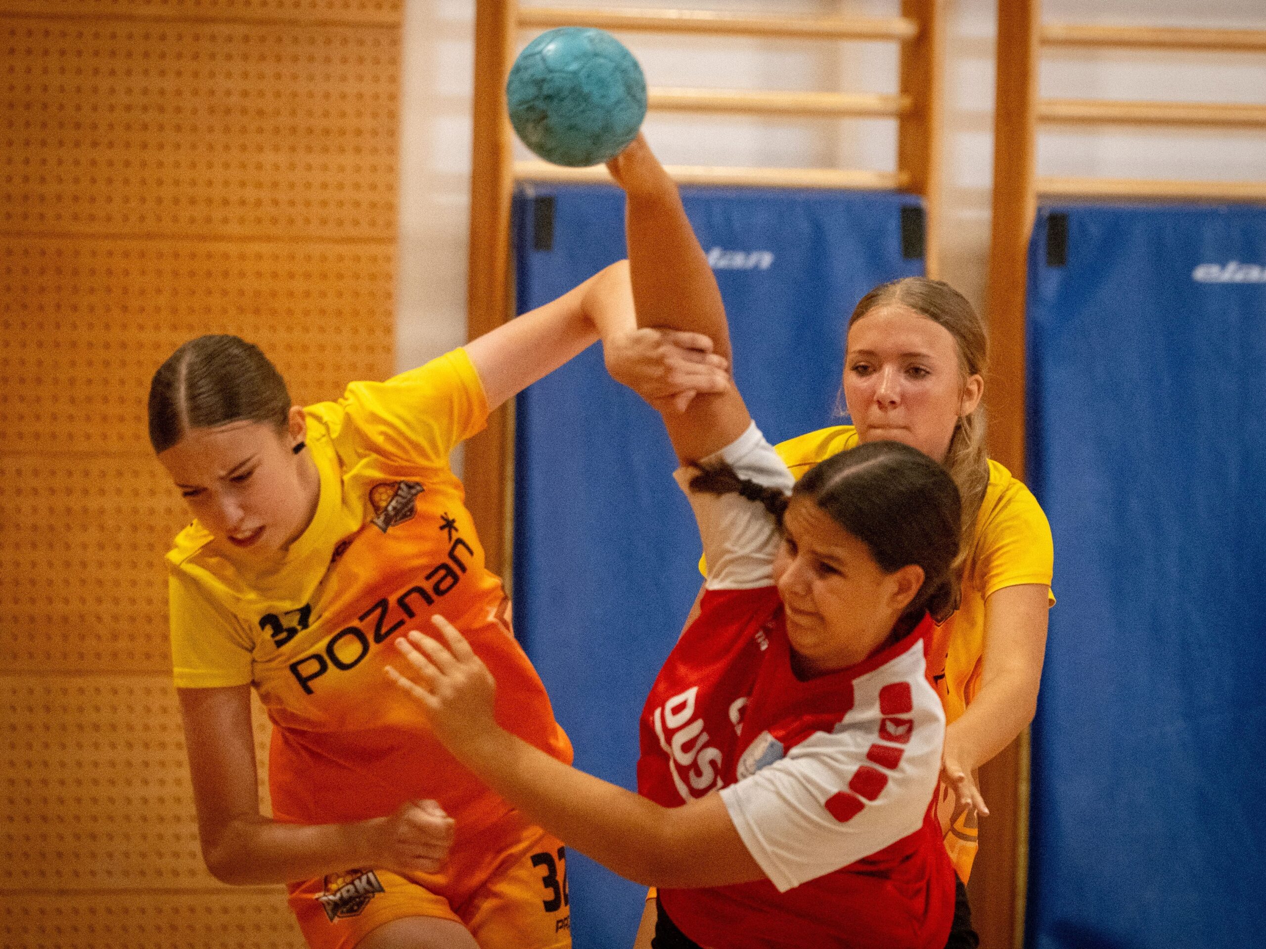 01118708 (1) 01118708 (1)