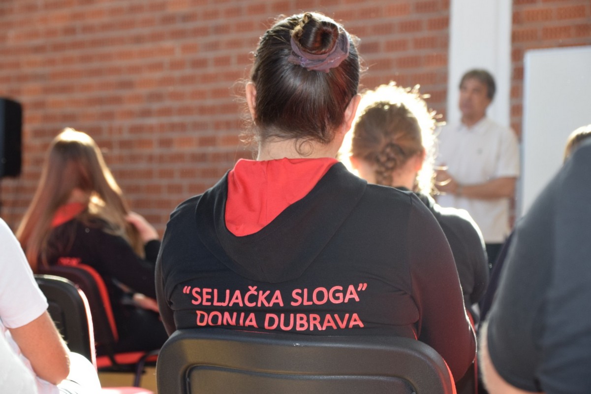 DONJA DUBRAVA Seminar ‘Scenska primjena folklora i osnove koreografije’ okupio KUD-ove Međimurja i goste