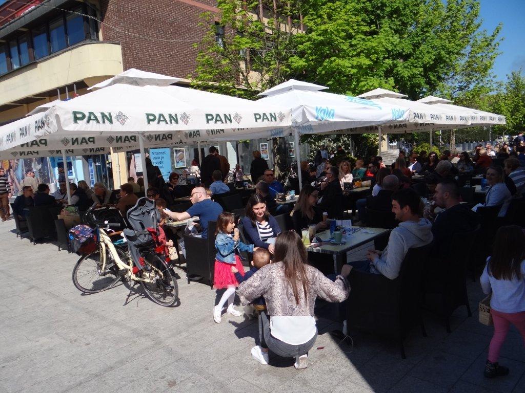 Predblagdansko raspoloženje: Čakovec okupirale sve generacije