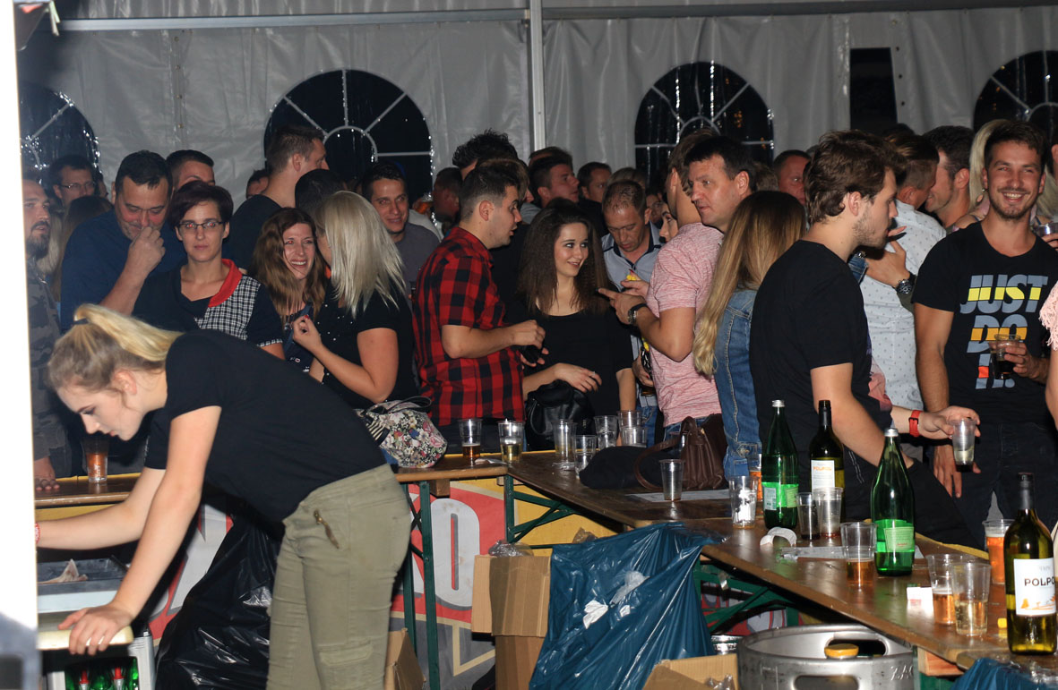 Koncert Željka Bebeka u Malom Mihaljevcu (Subota, 23.6.2018.)