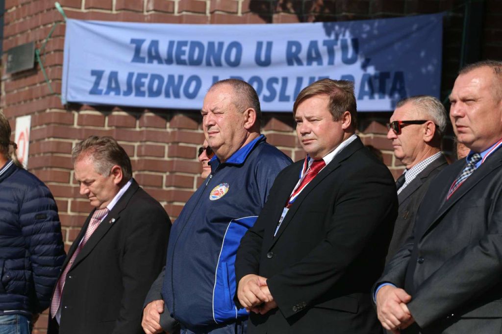 2198202710213070977266050143722