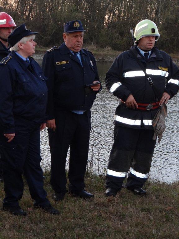 Vatrogasna vježba na obali Mičigen jezera