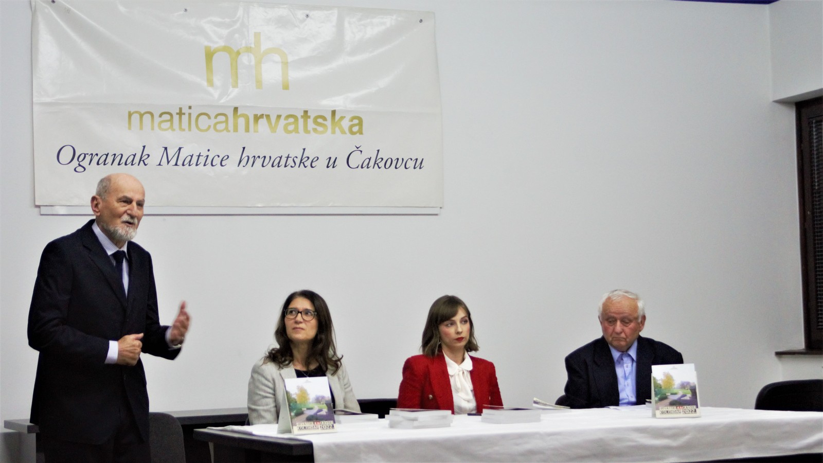 NA ČAK 400 STRANICA Predstavljen Hrvatski kajkavski kolendar 2021.