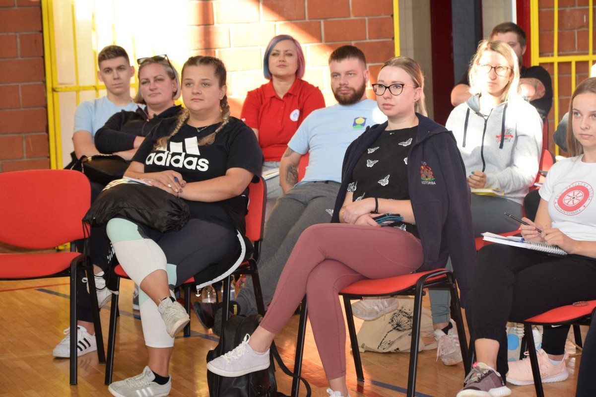 DONJA DUBRAVA Seminar ‘Scenska primjena folklora i osnove koreografije’ okupio KUD-ove Međimurja i goste