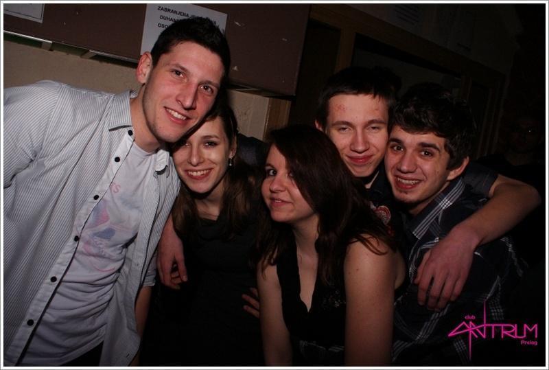 slika0076 Antrum (Subota, 16.2.2013 – notValentines party) slika0076 Antrum (Subota, 16.2.2013 – notValentines party)
