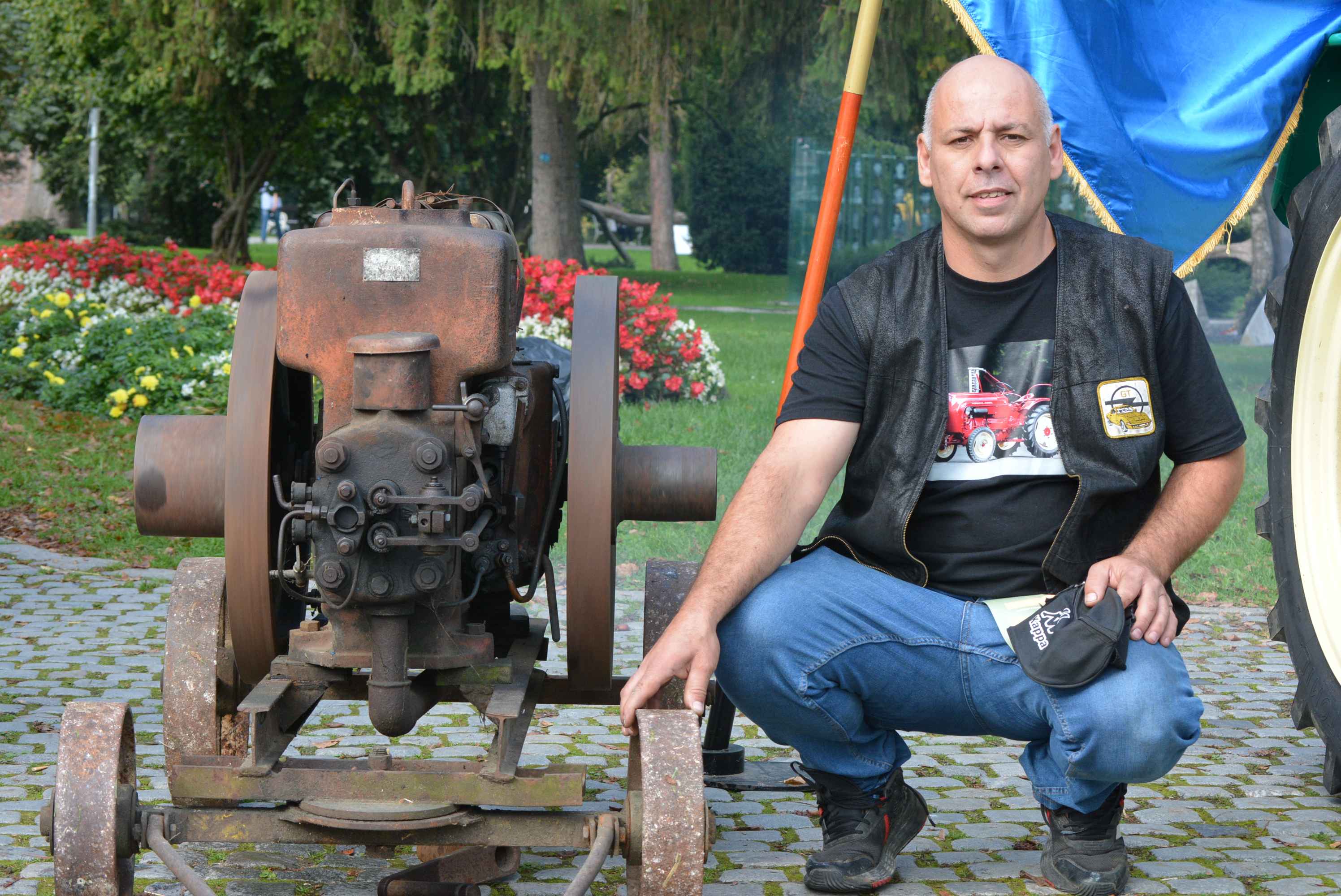 FOTO I VIDEO Putovanje kroz vremensku kapsulu na izložbi starih traktora i strojeva u sklopu manifestacije ‘Jesen u Čakovcu 2023.’