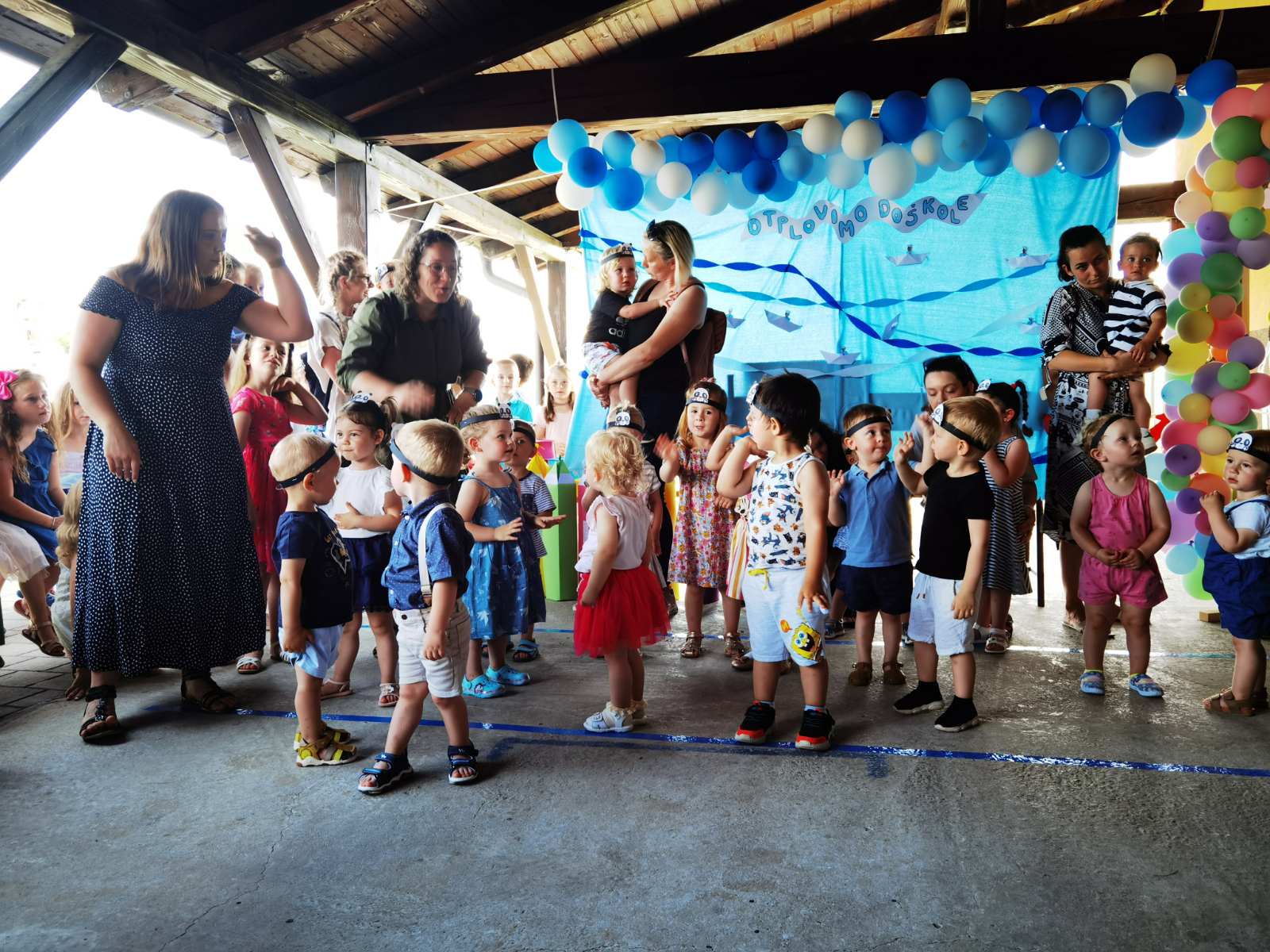 VESELO ZA KRAJ Održana je završna priredba Dječjeg vrtića ‘Zvjezdica’