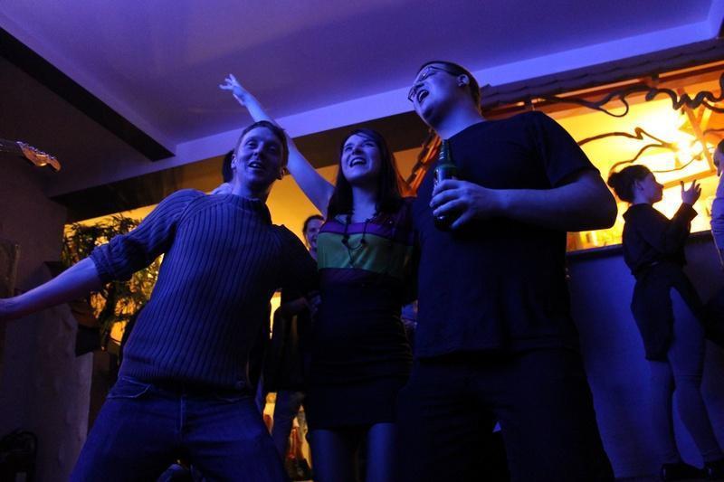 slika0007 Insomnia (Petak, 1.2.2013 – Otvorenje )