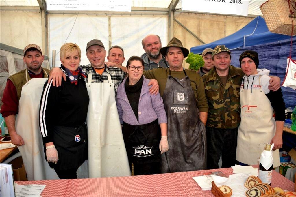 Donjodubravčani oduševili svojim specijalitetima u Mađarskoj