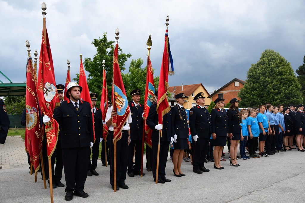 VELIKA SVEČANOST Vatrogasci DVD-a Mala Subotica slave 130. rođendan