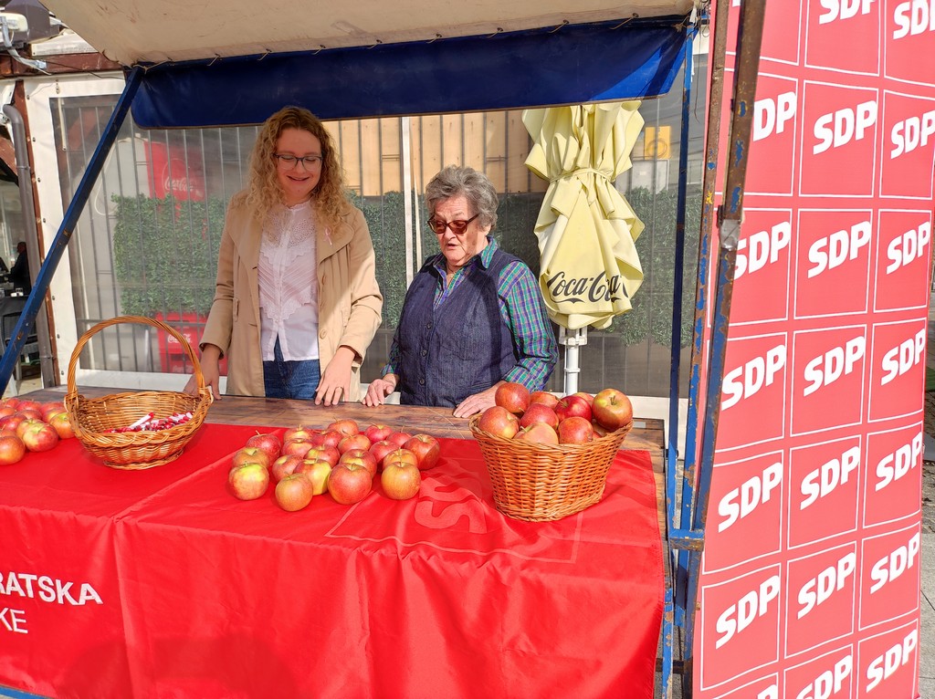 FORUM SENIORA SDP-A Osobe treće životne dobi ne smiju biti marginalizirane, izolirane i zaboravljene!