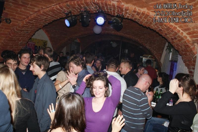 Antrum (Nedjelja, 25.12.2011)