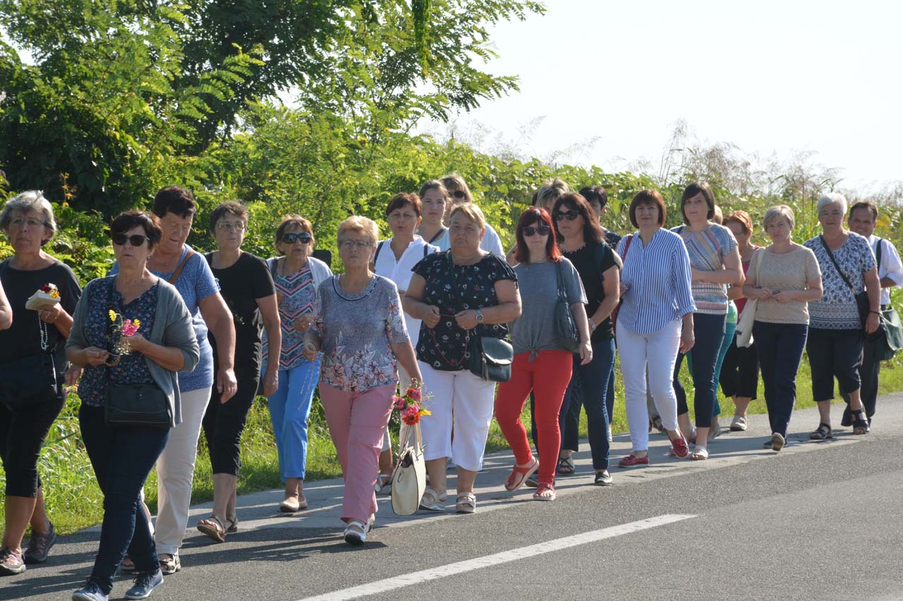 Hodočasnici iz donjeg Međimurja zajednički do Svete Marije