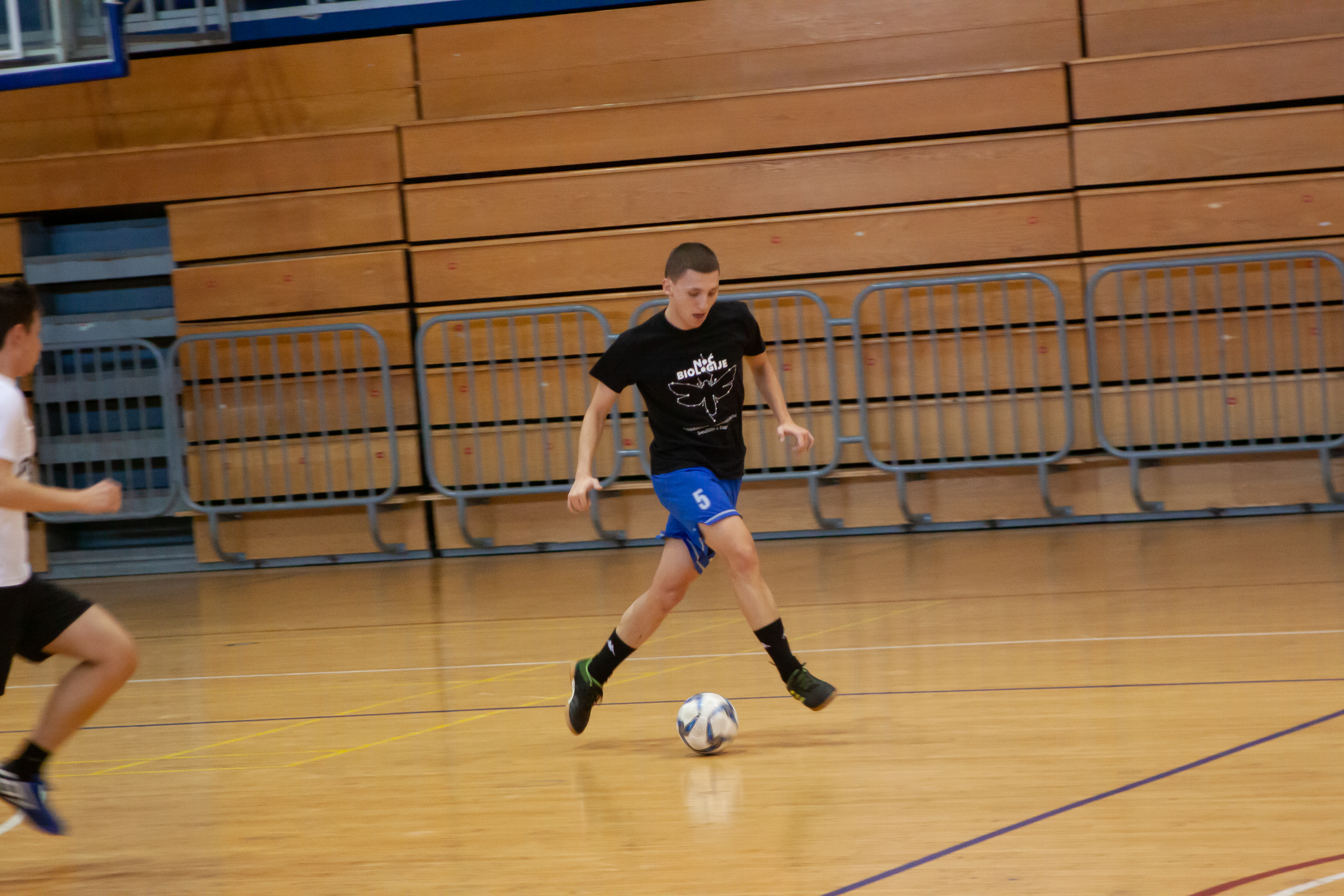 Međurazredni malonogometni turnir