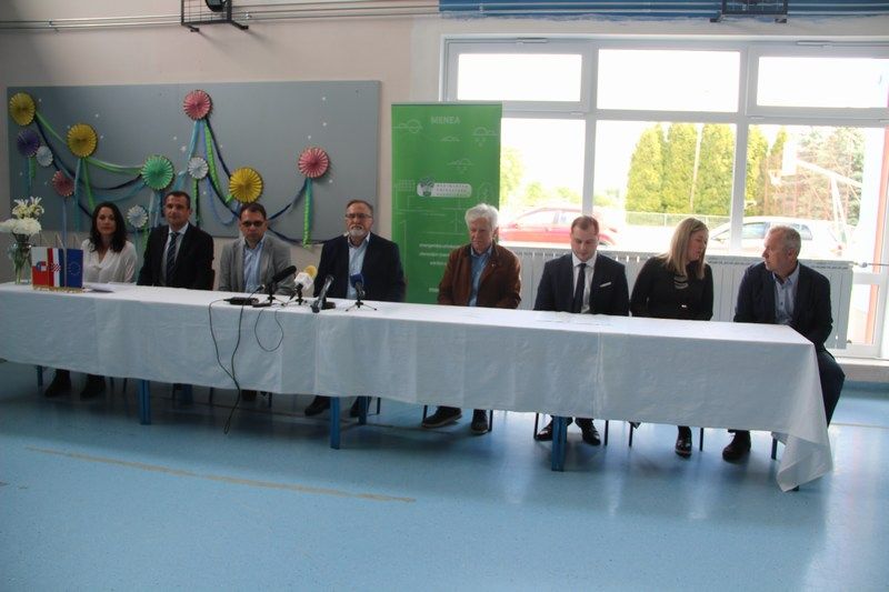 Završen još jedan kapitalni projekt u obrazovanju: Obnovljena OŠ dr. Vinka Žganca u Vratišincu