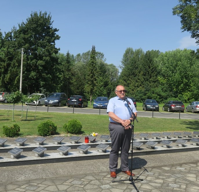 Odavanjem počasti svim poginulim i nestalim braniteljima i pripadnicima antifašističkog pokreta obilježen Dan antifašističke borbe u Međimurju Odavanjem počasti svim poginulim i nestalim braniteljima i pripadnicima antifašističkog pokreta obilježen Dan antifašističke borbe u Međimurju