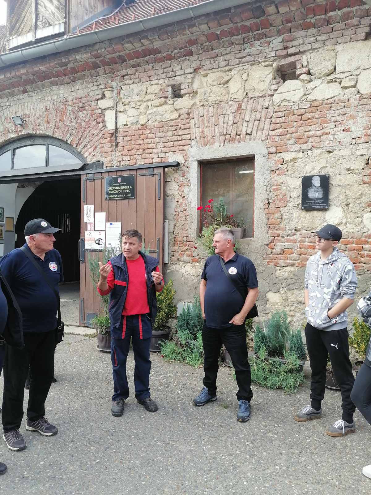 FOTO Studijsko putovanje naših branitelja i njihovih obitelji u Zapadnu Slavoniju