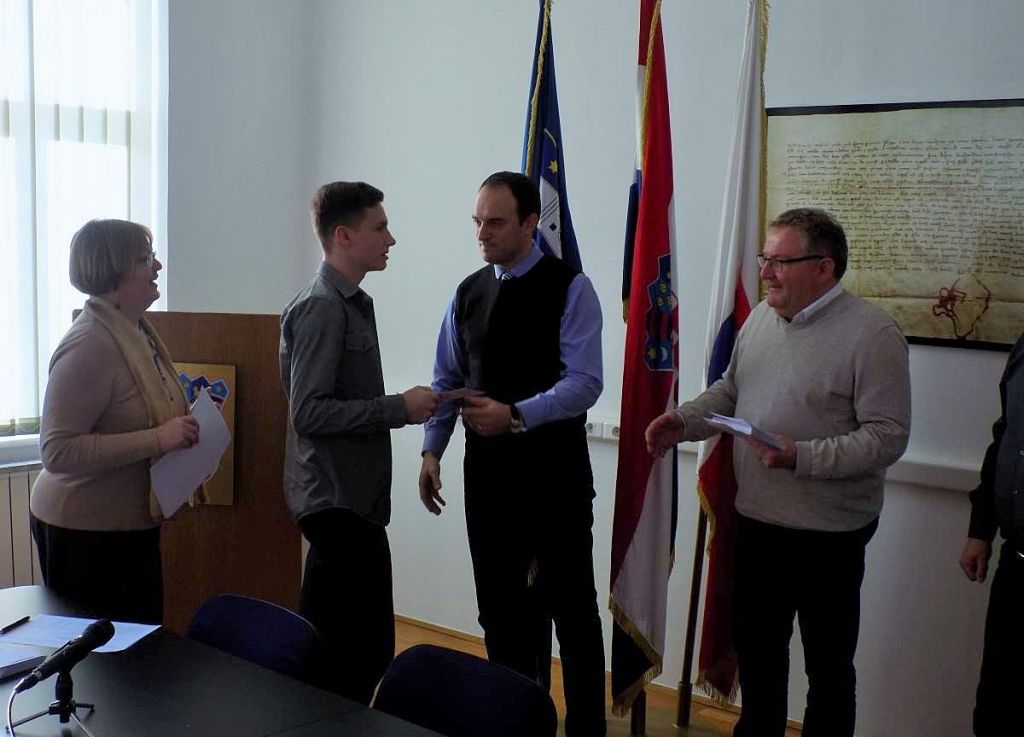 328014010dscn0768optimized45636