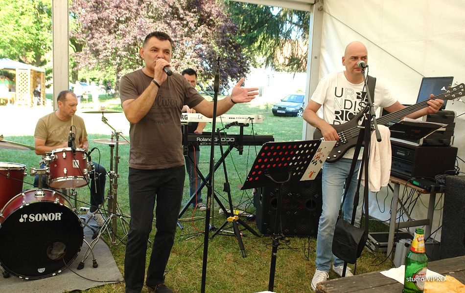 361915820dsc07178344320