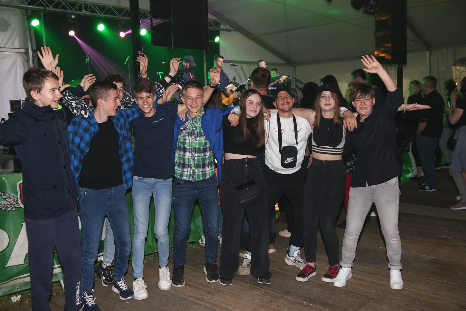 Vigor priredio sjajnu atmosferu na koncertu u Donjem Kraljevcu