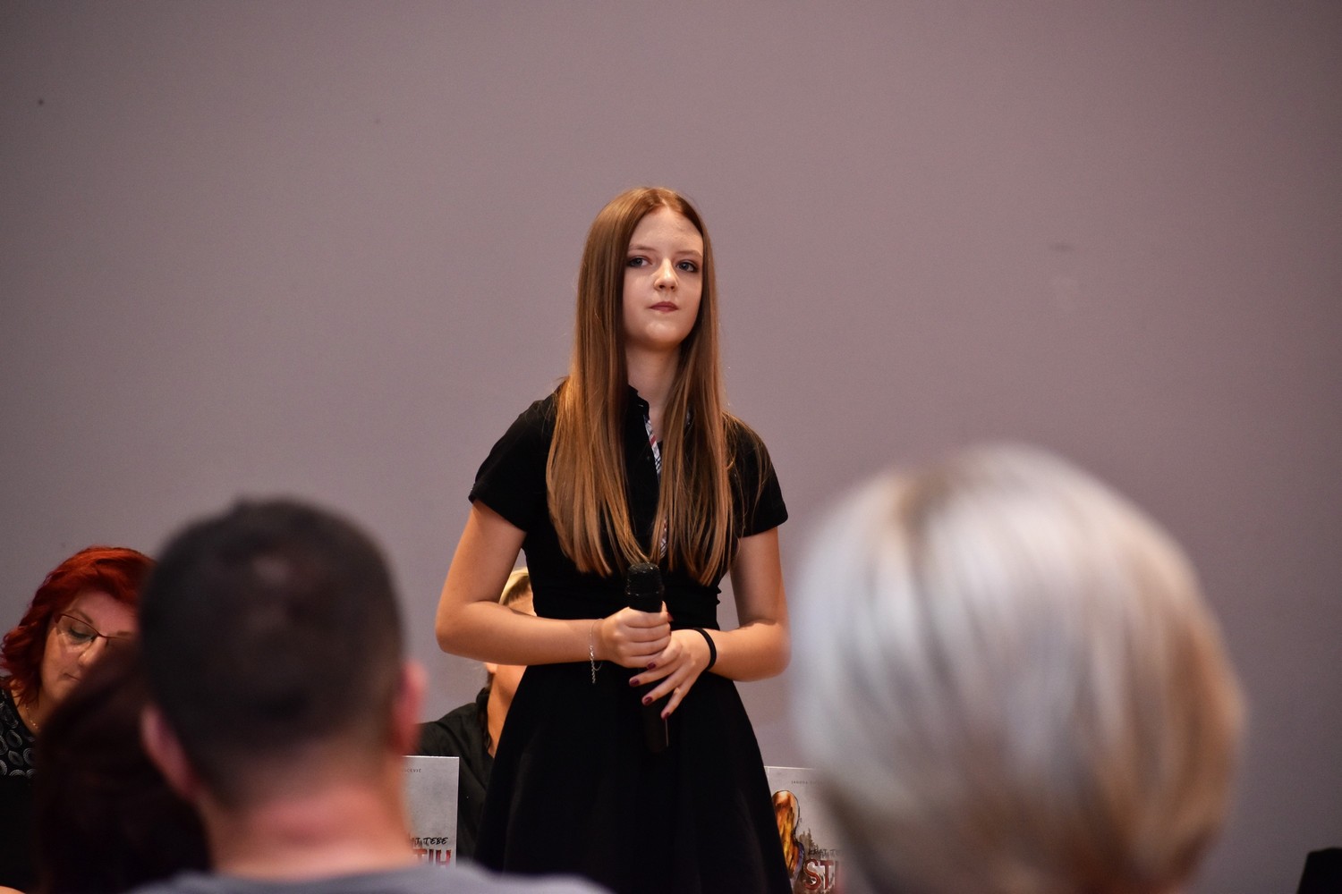 Jagoda Vičević u Čakovcu predstavila svoju prvu zbirku pjesama naziva ‘Kraj tebe stih’