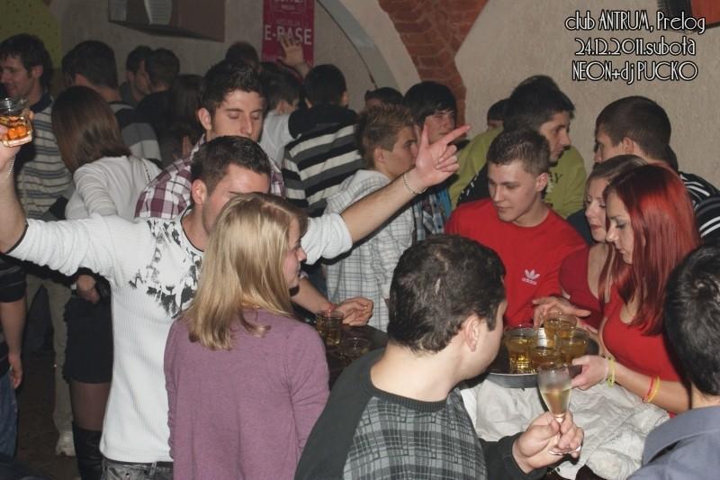 Antrum (Subota, 24.12.2011)