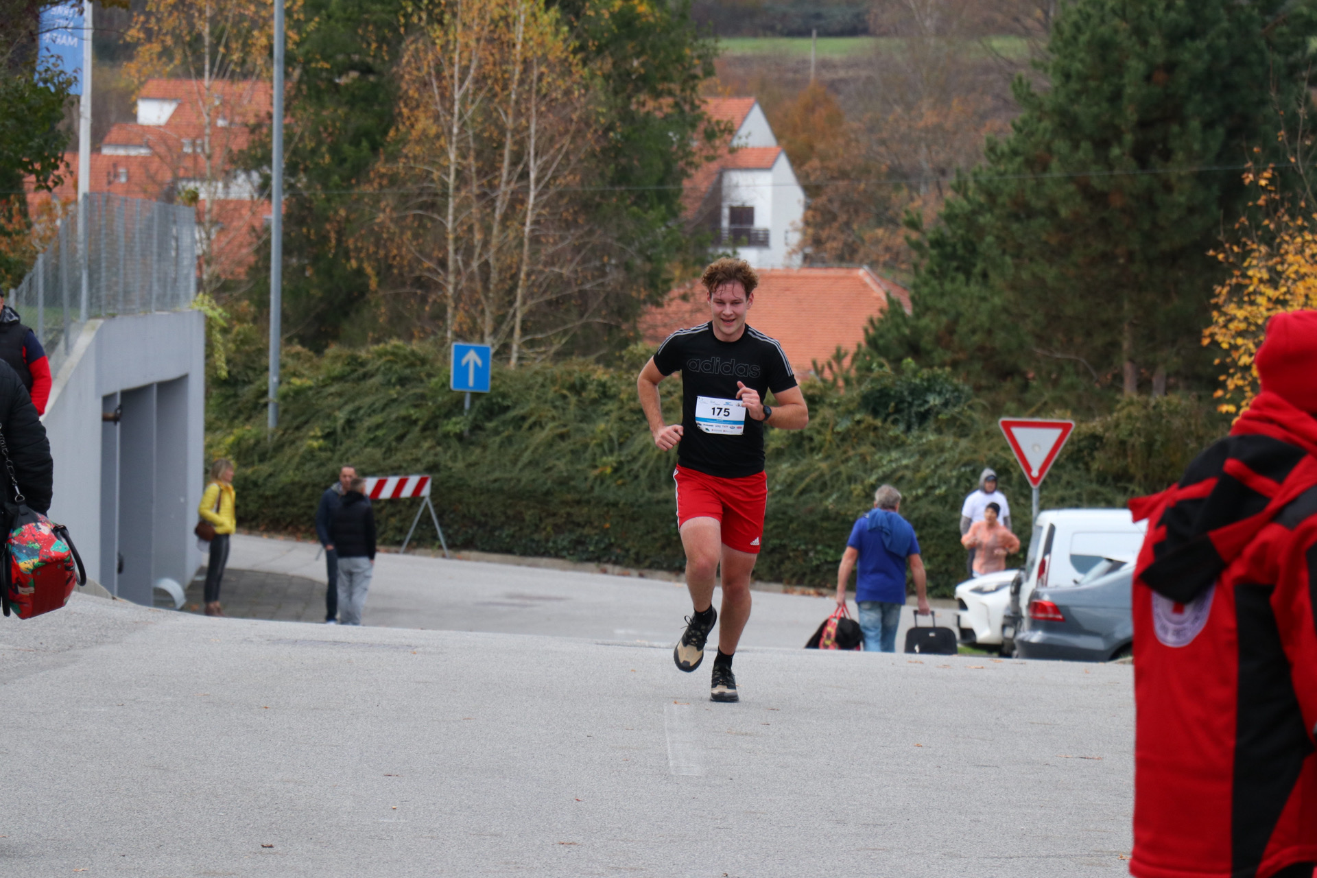 FOTO Trkači su u humanitarnom duhu trčali za udomljenu djecu u Svetom Martinu na Muri