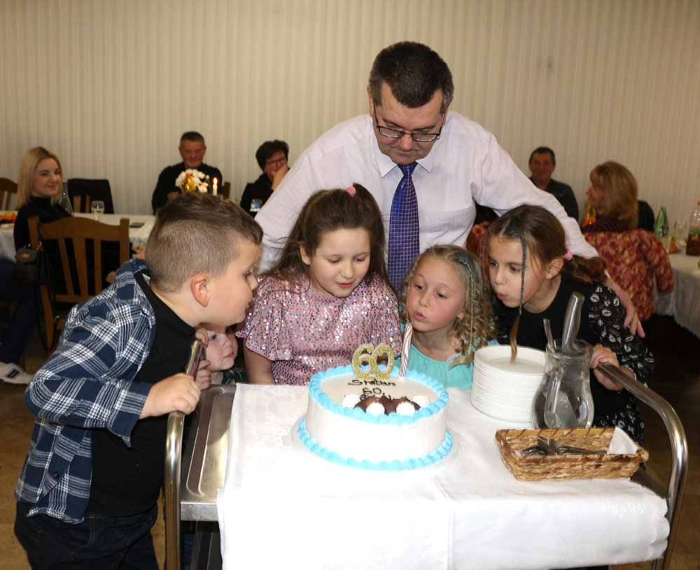 SVAKO DOBRO Darko Krznar proslavio 60. rođendan u Gornjoj Dubravi