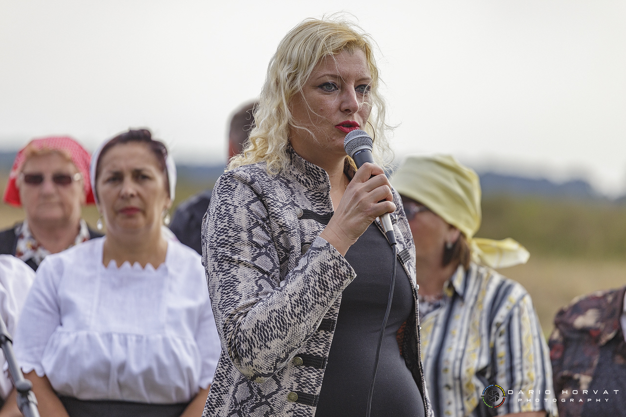 U Gardinovcu svečano otkrivena spomen-ploča posvećena seoskom pralu na potoku Trnavi