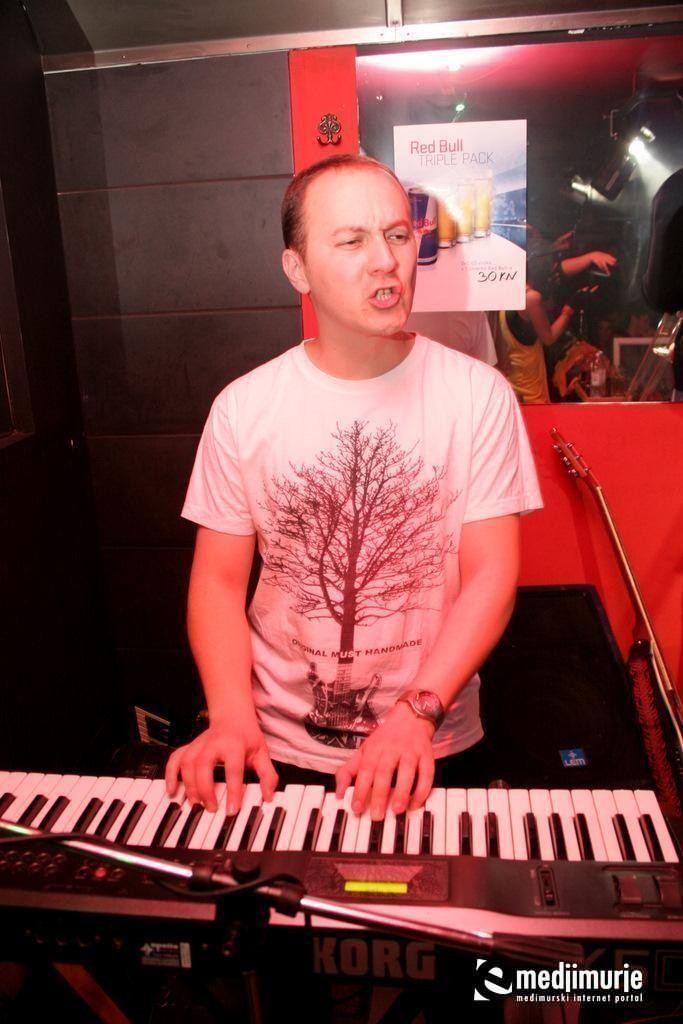 IMG4326 Diana (Subota, 10.12.2011) IMG4326 Diana (Subota, 10.12.2011)