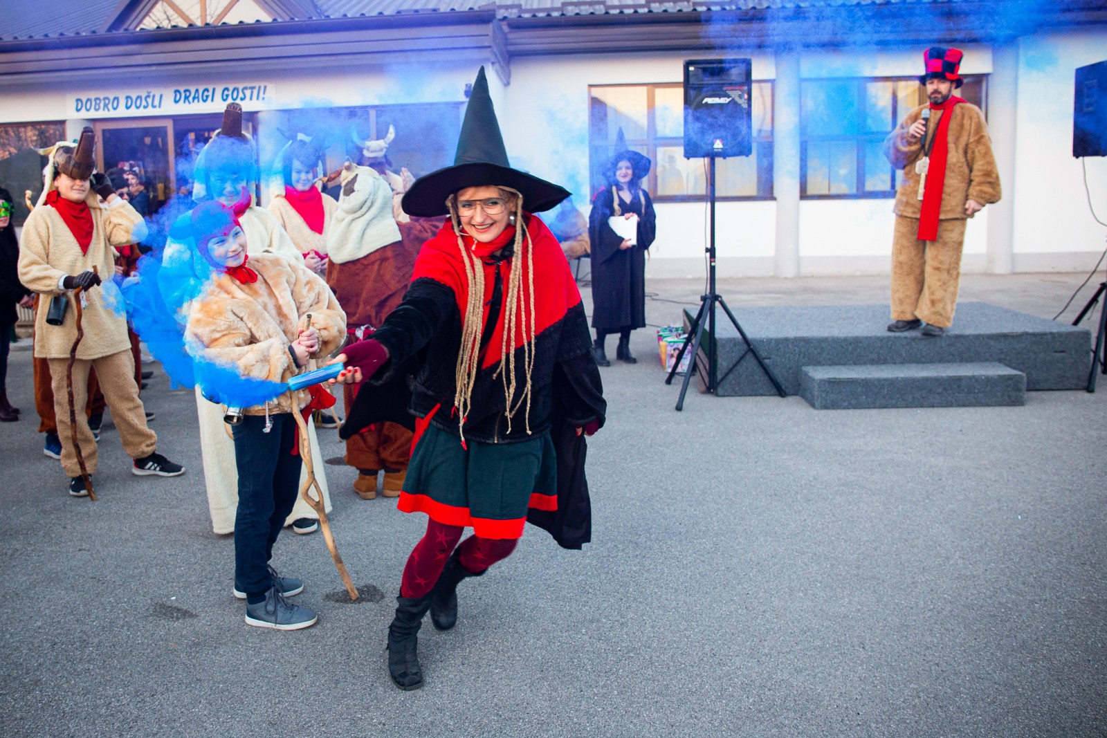 DOMIŠLJATE MAŠKARE U ZASADBREGU Bolničari, vještice, Škoti…