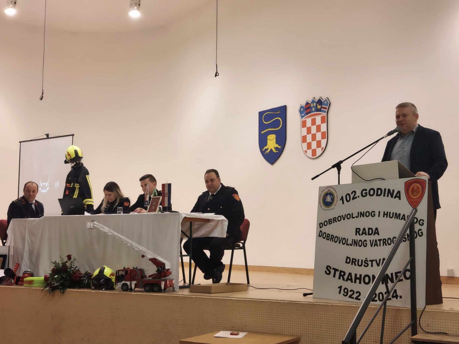 DVD STRAHONINEC Održali 102. godišnju skupštinu, primili 13 novih članova