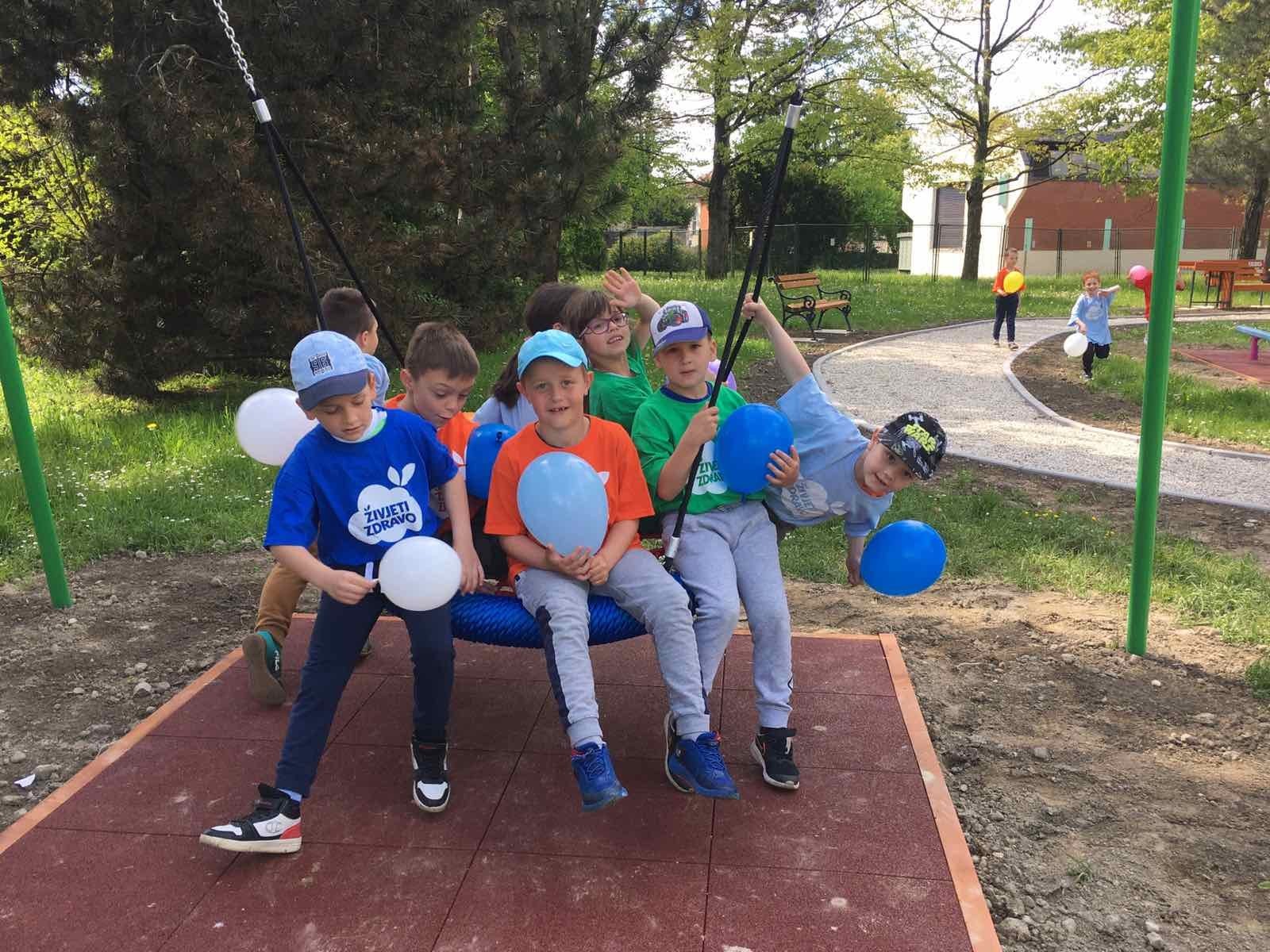 Otvoreno novo dječje igralište u perivoju Zrinskih