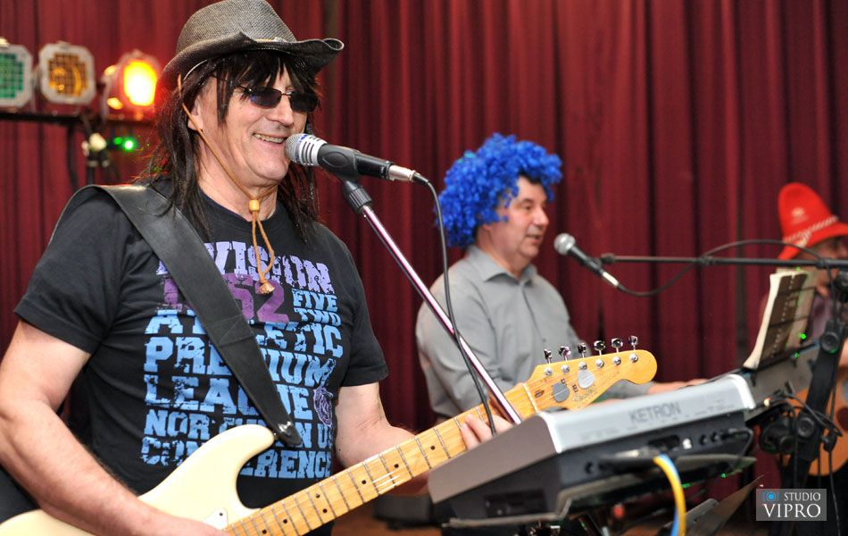 FAŠNIK U GORIČANU Prva nagrada za ‘Vlak u snijegu’, drugo mjesto ‘Ledenim kraljicama’