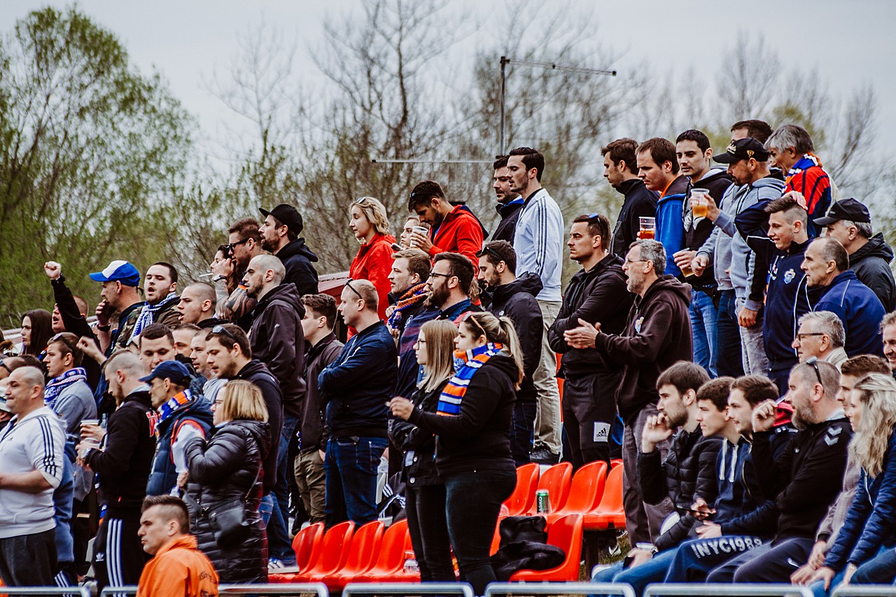 Tisuću ljudi pratilo veliki derbi između Poleta i Varteksa
